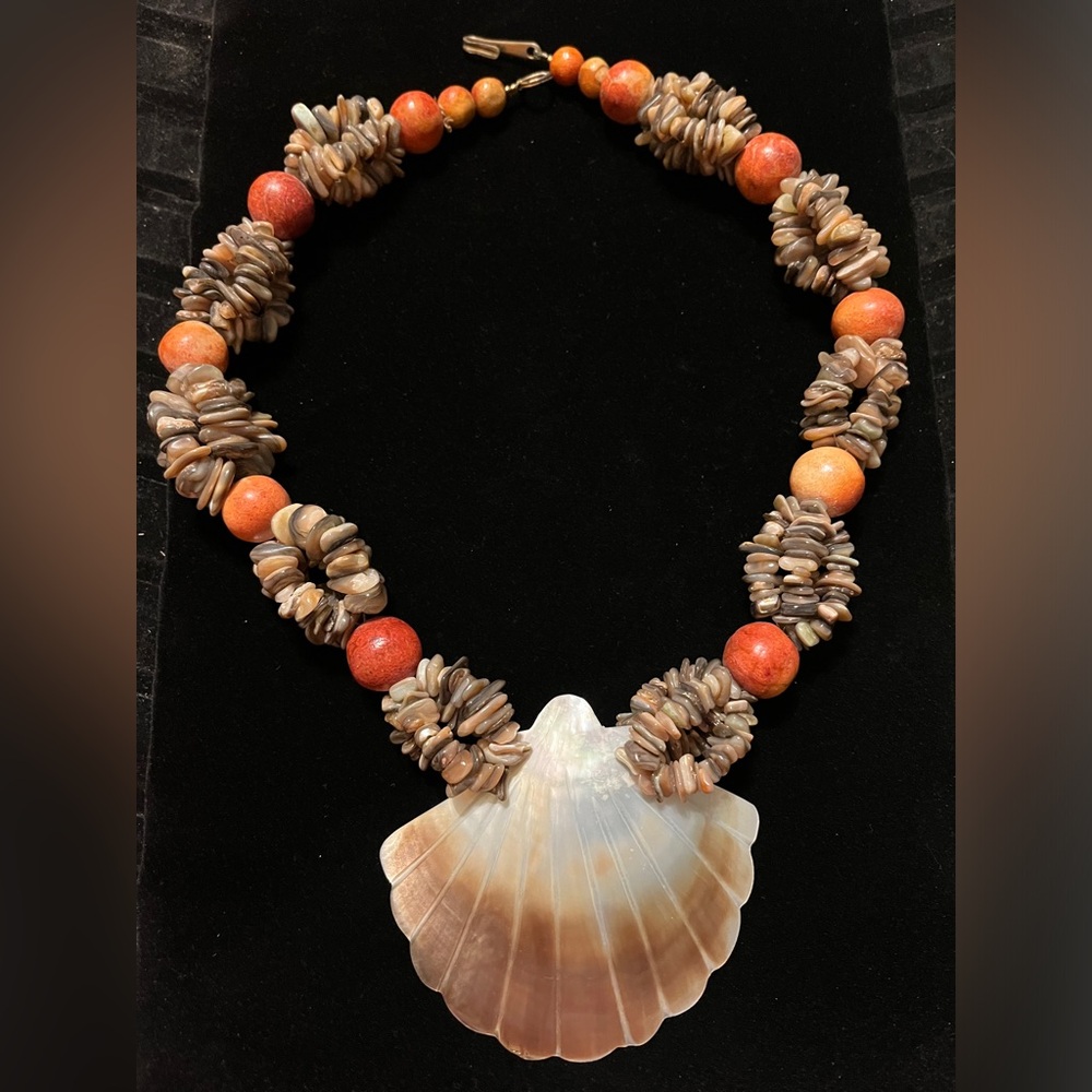 Seashell Necklace - image 6